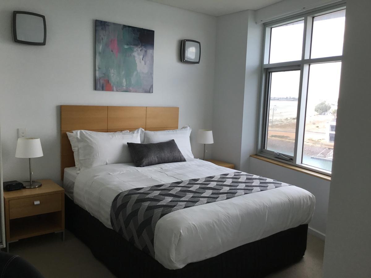 Wallaroo Marina Waterfront Luxe Apartment Εξωτερικό φωτογραφία